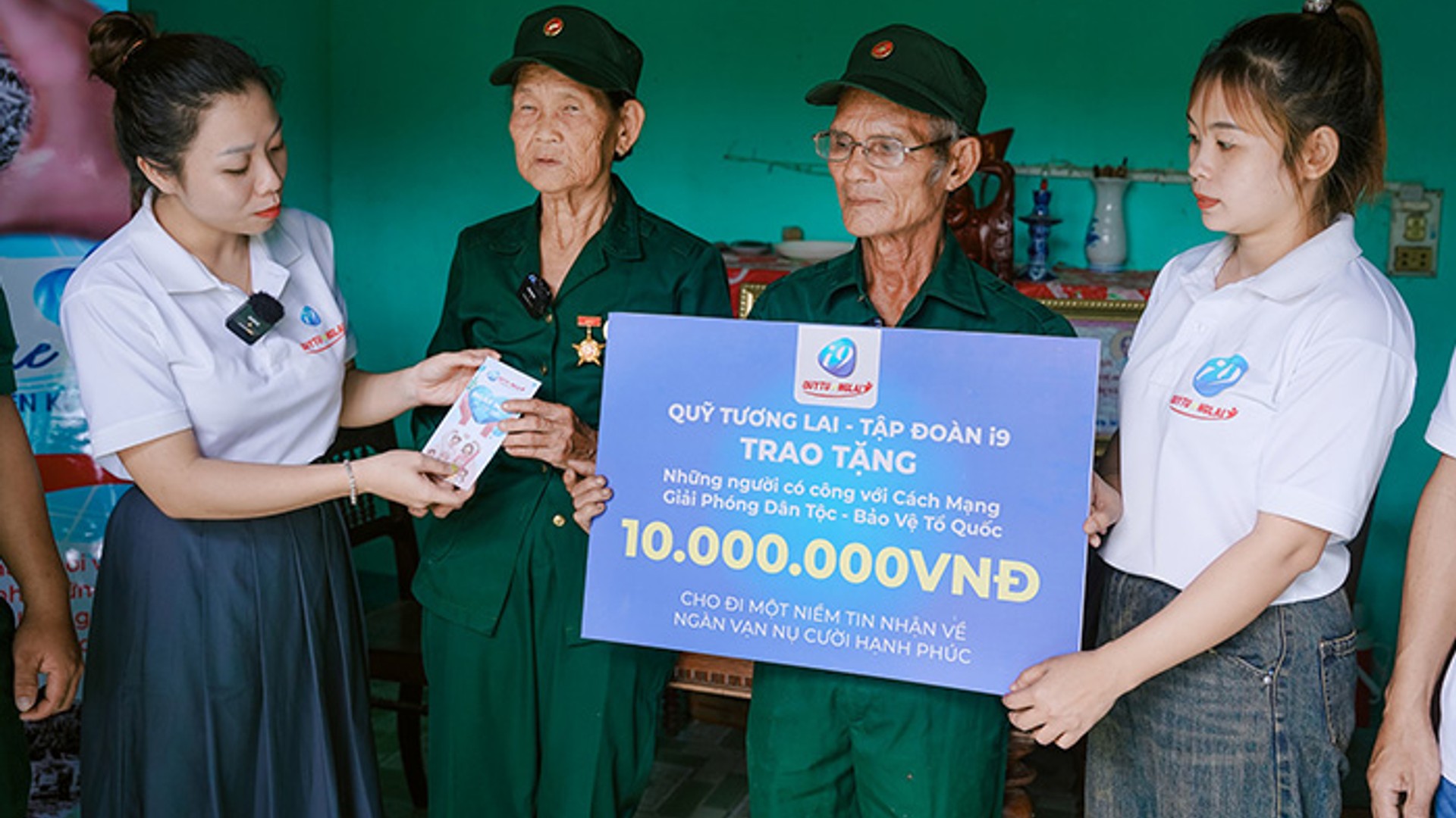 Hình ảnh liên hệ và hỗ trợ khách hàng tt88 nổ hũ