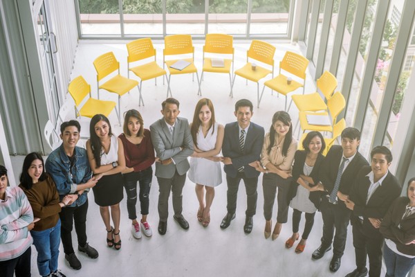 Biểu tượng cờ bạc có trách nhiệm, thể hiện sự an toàn, kiểm soát và cân bằng trong giải trí trực tuyến tại Việt Nam